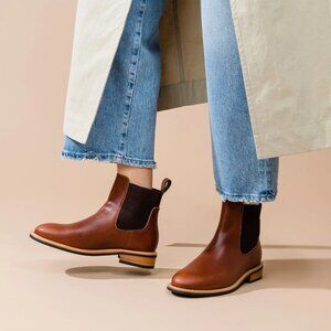 Nisolo Carson Women's Chelsea Boot 7.5 Leather Brandy Brown